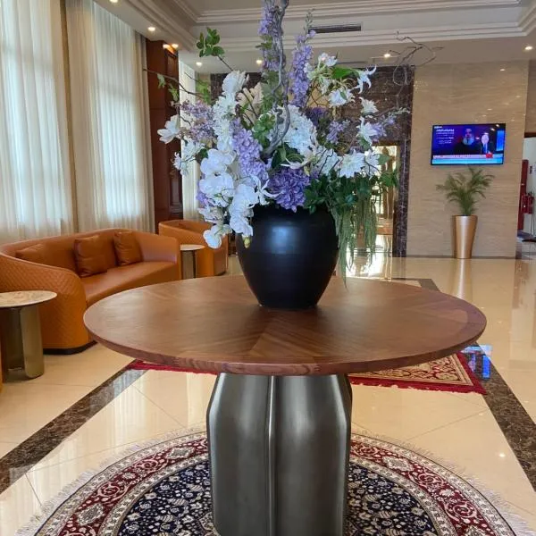 8&9Hotel, hotel v destinaci Pointe-Noire
