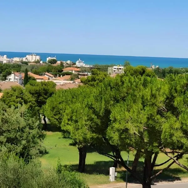 Villetta Panoramica con Giardino a Riccione, hotel v destinaci Riccione