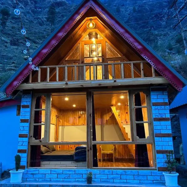 Parvati valley cottages & cafe, hotel v destinaci Tosh