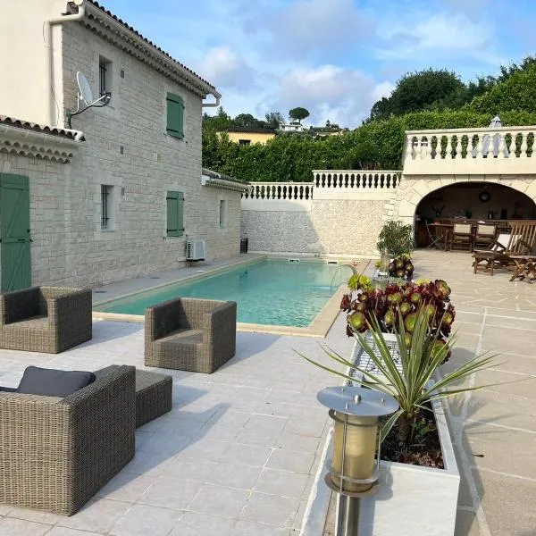 villa plaisirs, hotel in Saint-Paul-de-Vence