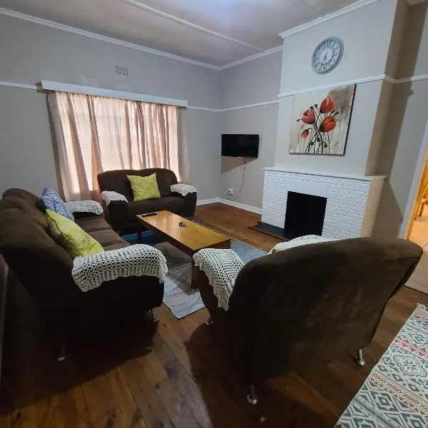 Cosy Guesthouse In Cookhouse - Near Somerset East, hotel in Cookhouse