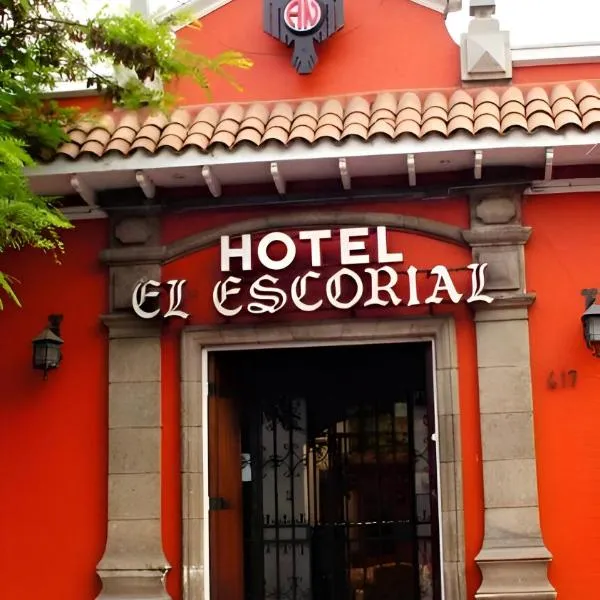 Hotel Escorial, hotel v destinaci La Serena