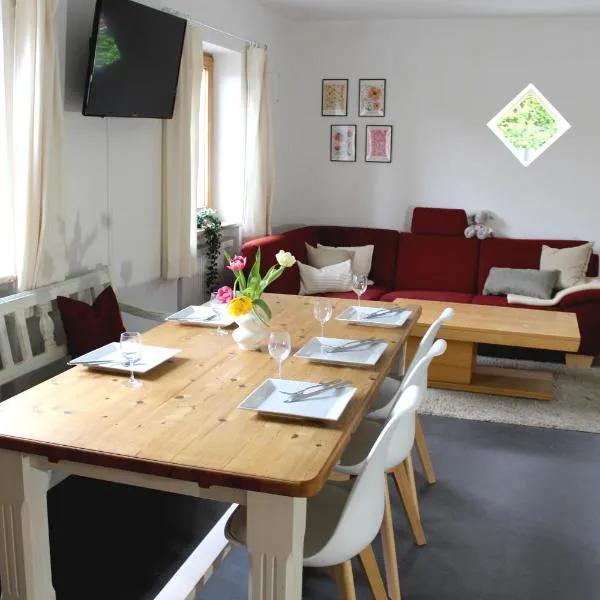 Ferienwohnung Woidblick, hotel v destinaci Drachselsried