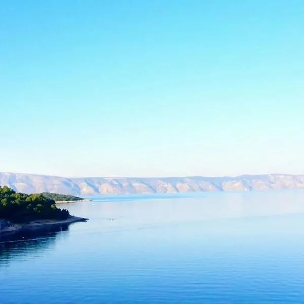 Bile Stine 2, hotell i Jelsa