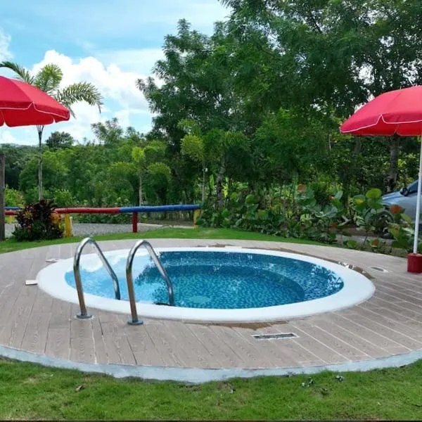 Villa González – hotel w mieście Batey Las Mayitas