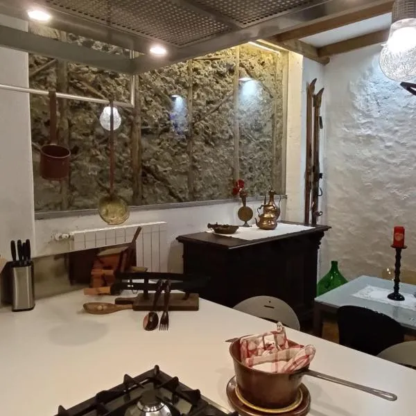 Via Castello 17, hotel v destinaci Bienno