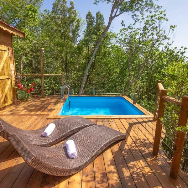 Au Jardin Des Colibris Ecolodge&Spa, hotel v destinaci Deshaies
