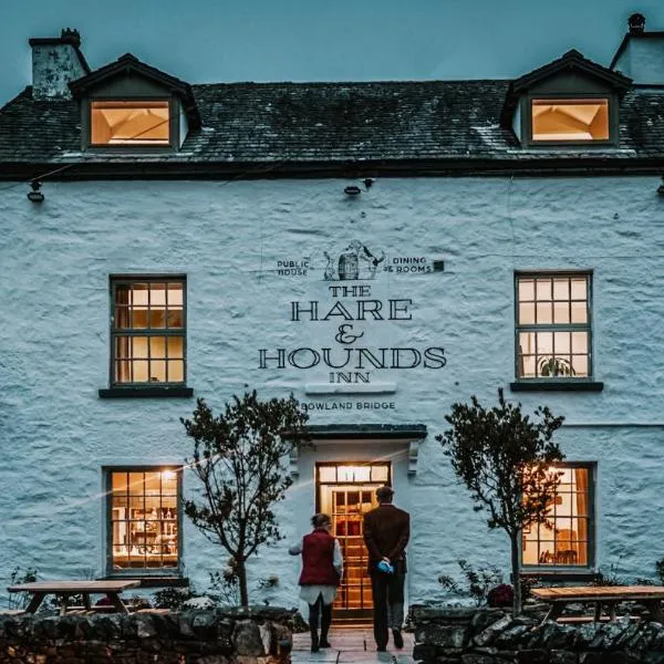 The Hare & Hounds Inn, hôtel à Bowland Bridge