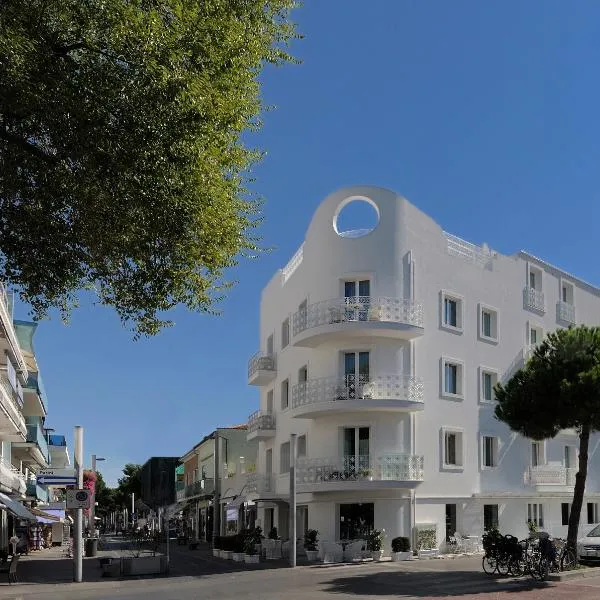 Hotel Al Cavallino Bianco, hotel en Riccione