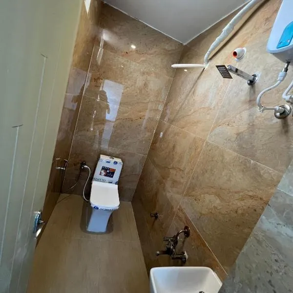 SNR VENUS HOTELS, hotel a Tirupati