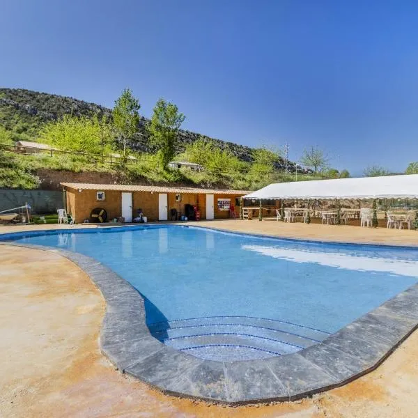 Móvil Home Grande, hotel v destinaci Alós de Balaguer