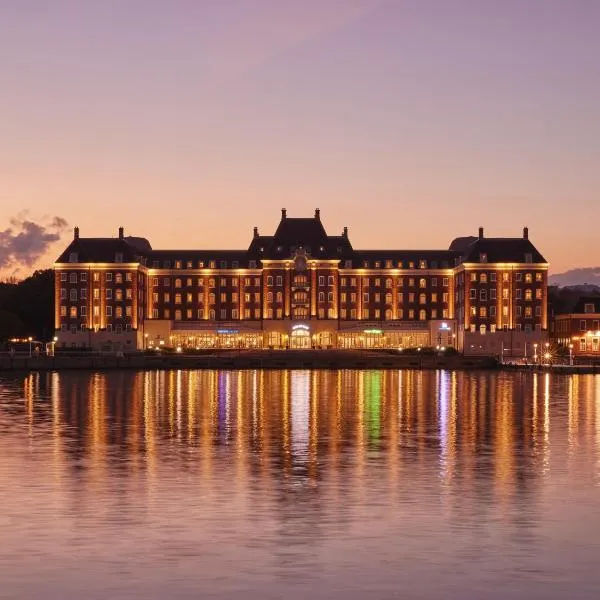 Huis Ten Bosch Hotel Denhaag, hotel in Saikai