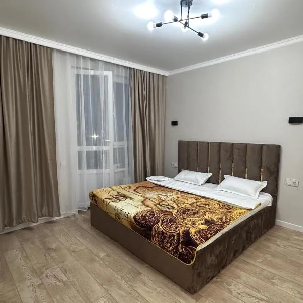 Квартира посуточно, hotel in Promyshlennyy