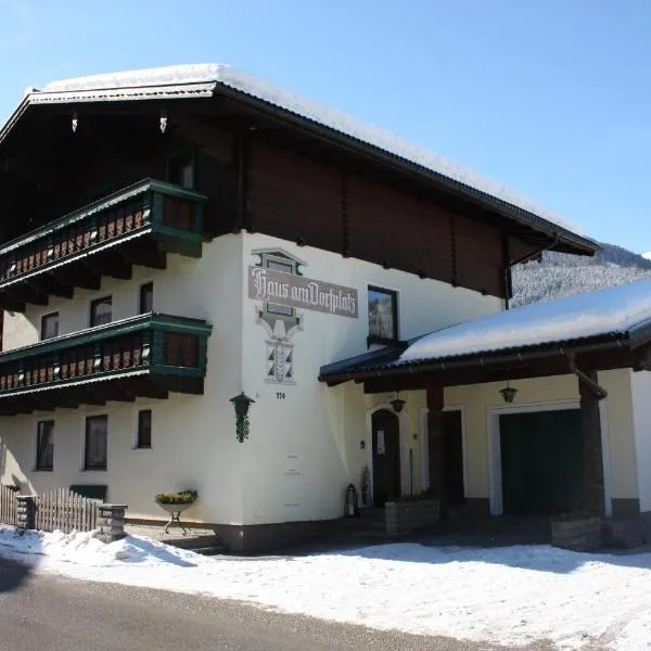 Pension Haus am Dorfplatz, hotel ve Flachau