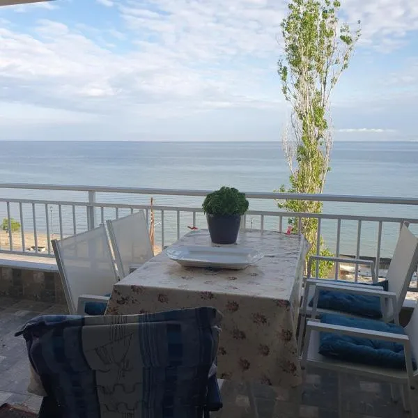 House Thalassa, hotel v destinaci Perea