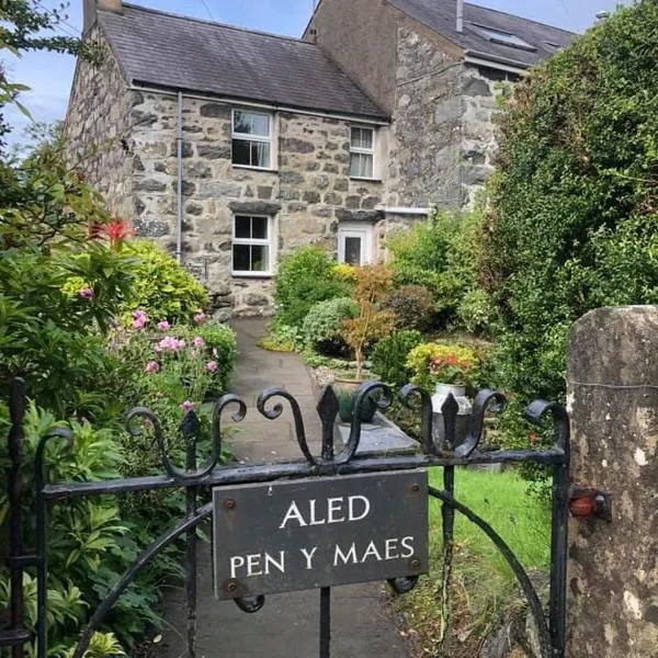Pen y Maes Cottage, hotel u gradu Criccieth
