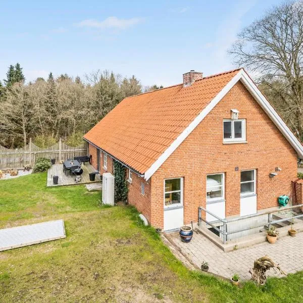 Cozy Home In Engesvang With Wifi, viešbutis mieste Engesvang