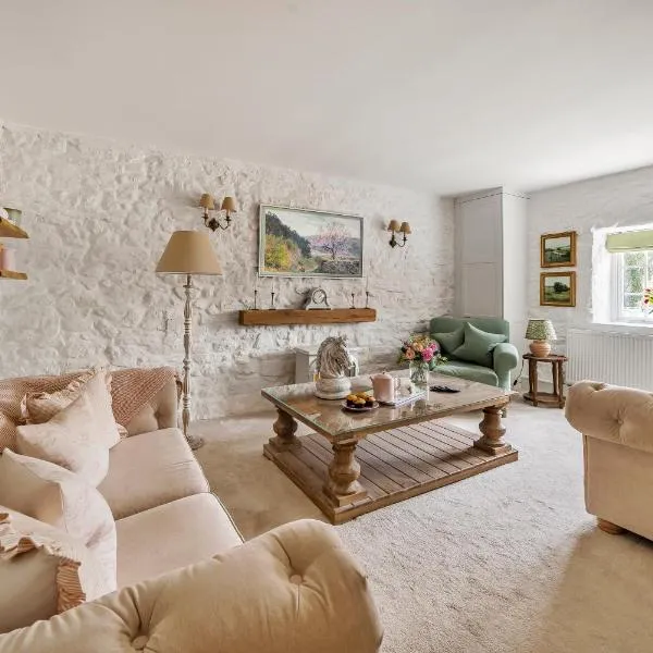 Live the coastal cottage dream in Dorset AONB, hotel v destinaci Weymouth