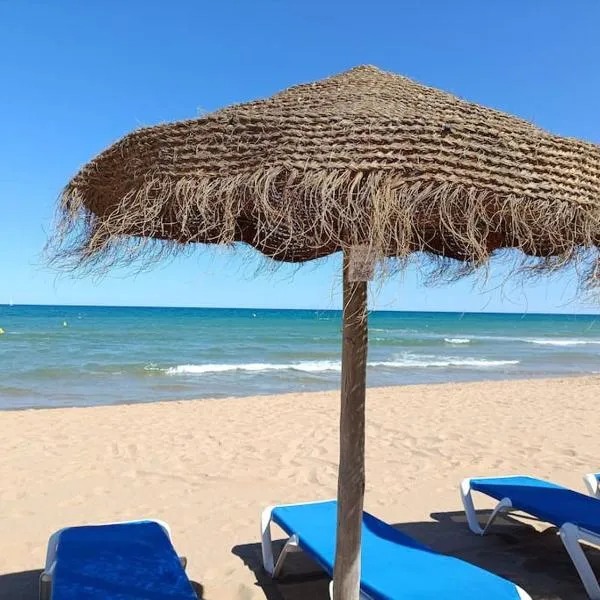 Sandy Home - Élvezd a tengerpartot!, Hotel in Torre La Mata