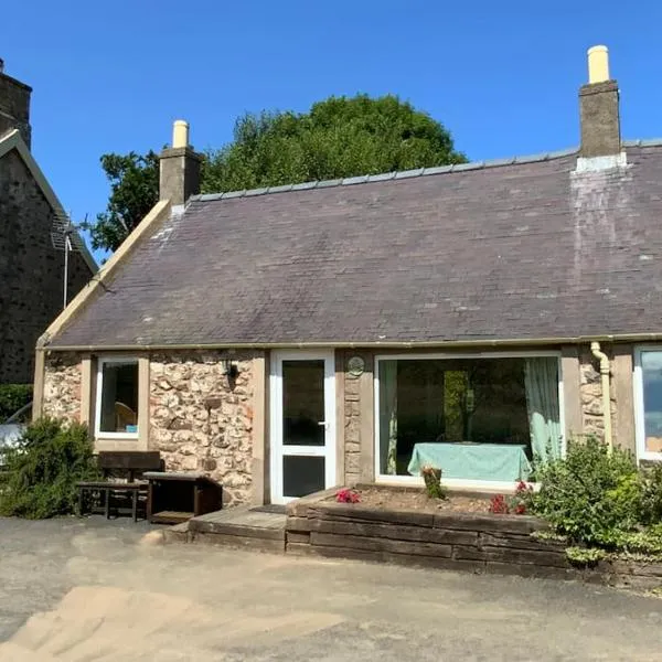 The Bothy, Press Mains Farm Cottages, hotel din Eyemouth