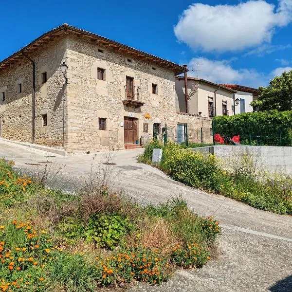 Caserío `The Formicary´, hotel in Molinilla