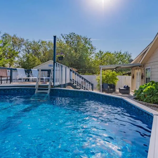 Superb House By Seaworld, Private Pool & Gameroom, hotel v destinaci San Antonio