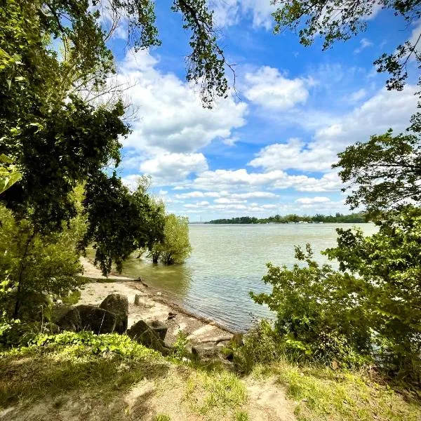 4 Guests: River & Garden Charm, hotel v Budapešti