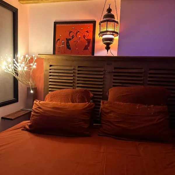 ORANGE STUDIO 24 24 Access、ボワ・コロンブのホテル