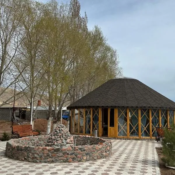 Eco Resort Kaiyrma, отель в городе Bokonbayevo