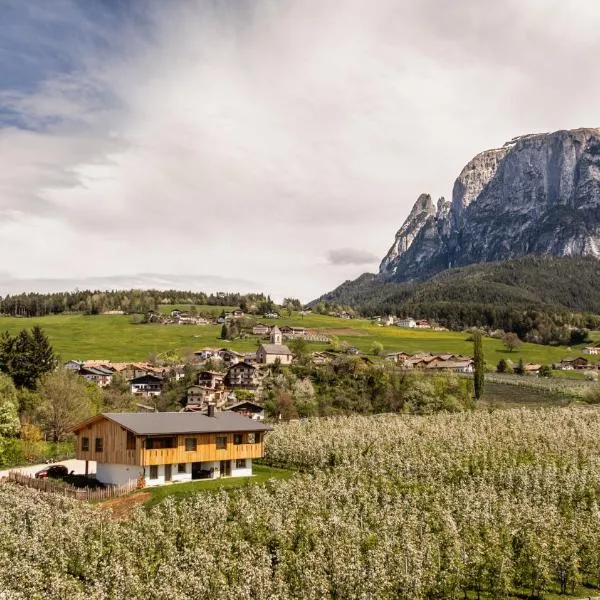 Neuhuberhof, hotel en Vols am Schlern
