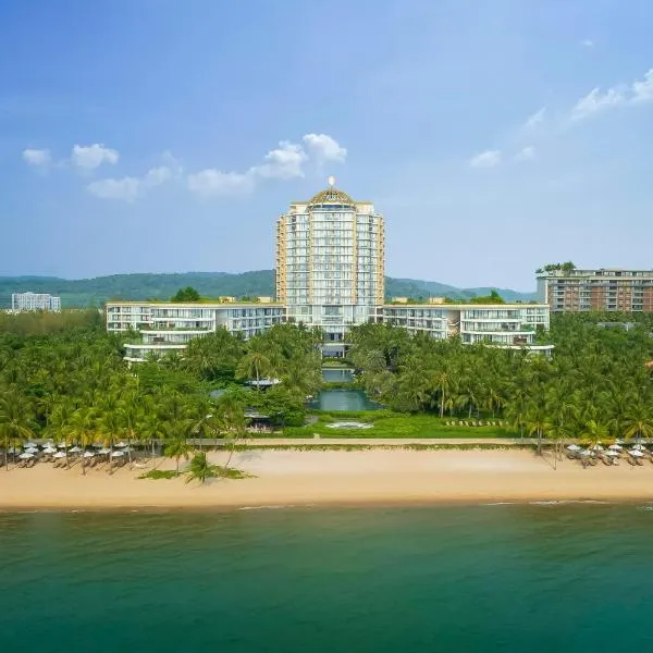 InterContinental Phu Quoc Long Beach Resort by IHG, hotel in Phu Quoc
