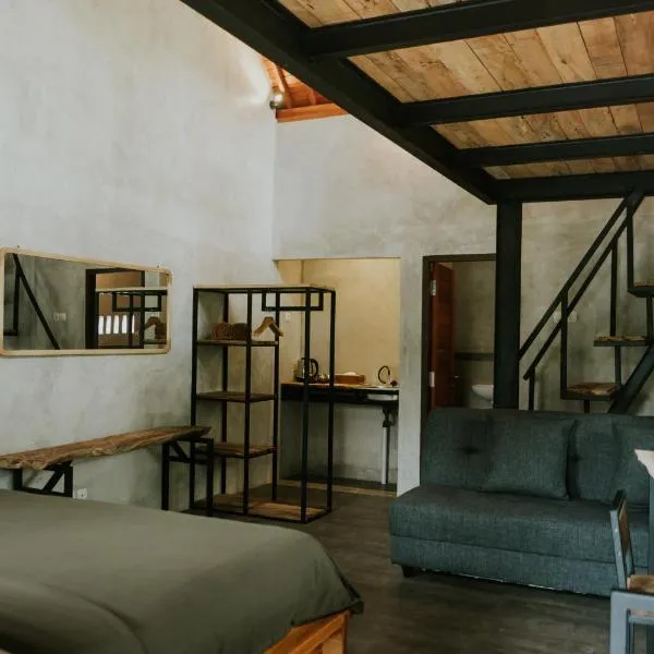 Country side room northern UBUD, hotel v destinaci Tegalalang