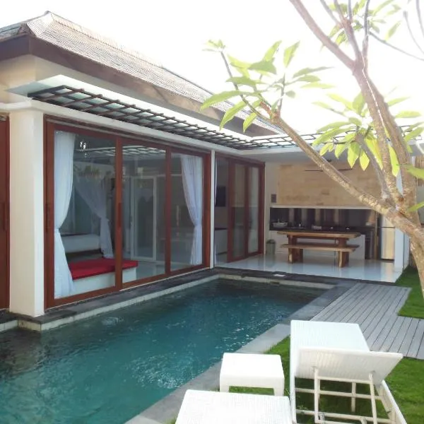 HK Villa Bali, hotel in Legian