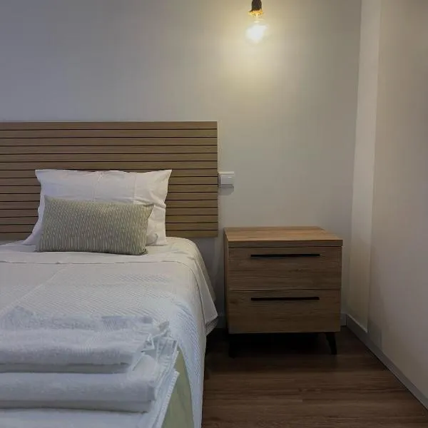 AL44, hotel v destinaci Beja