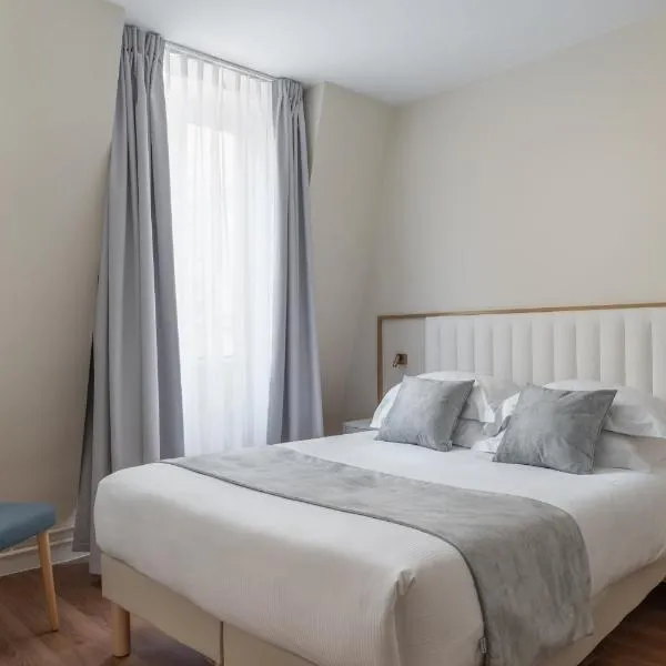 Hôtel des Deux Avenues, hotel em Paris