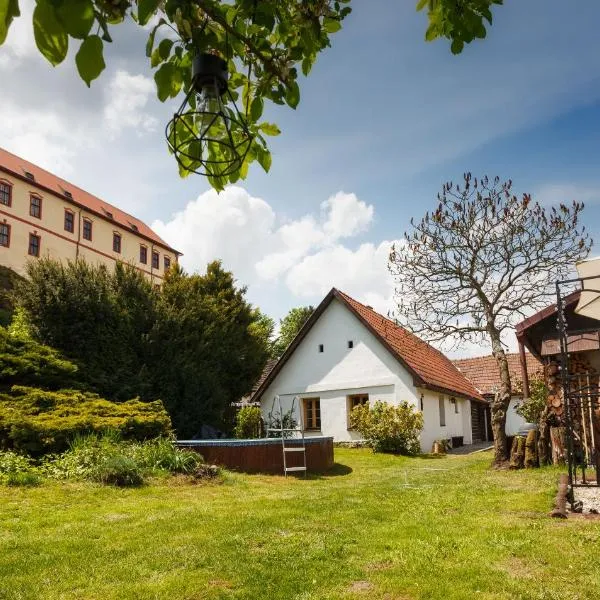 Chalupa Kámen, hotel in Pacov