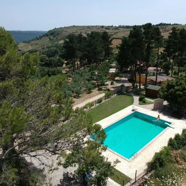 B&B Helga's Agricampeggio, hotel v destinaci Seùlo