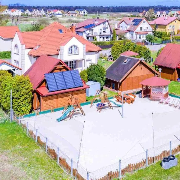 Pensjonat Kwiatkowski domek nr 1, hotel v destinaci Nowęcin