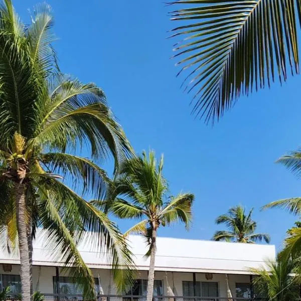 Lali Beach Hotel Boutique, hotel in Los Cóbanos