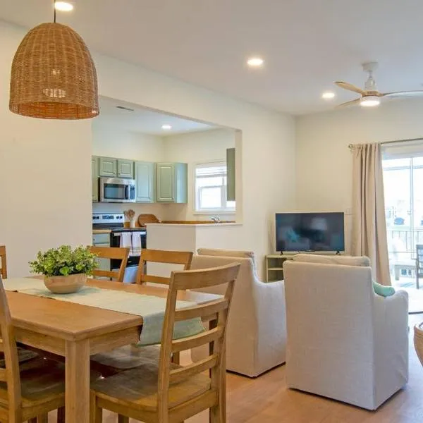 Charming Lewes-Rehoboth Retreat, Pet Friendly, hotel in Lewes