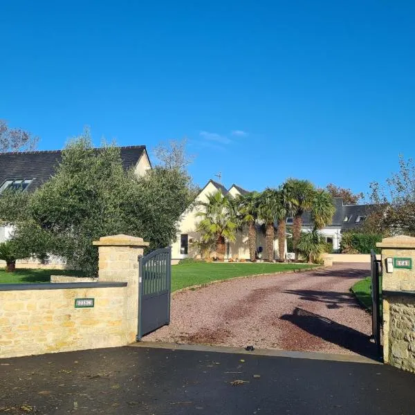 Casa DAMG, hotel v destinaci Loucelles