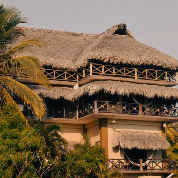 Beach Front Guesthouse, hotel a Puerto Escondido