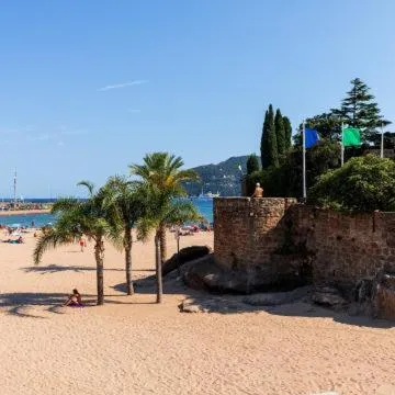 Hôtel de la Corniche d'Or, hotel di Mandelieu La Napoule