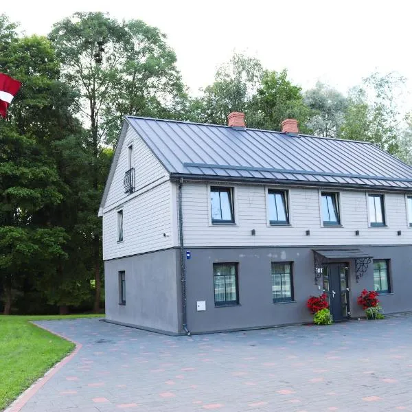 Saules iela 2A, hotel di Saldus