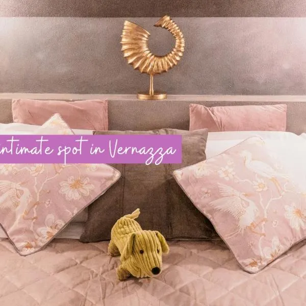 Camaella Luxury Studio, hotel v destinaci Vernazza