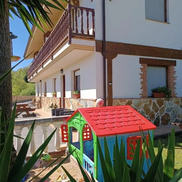 Apartamentos la Escuela en Cantabria, hotel v destinaci Villegar
