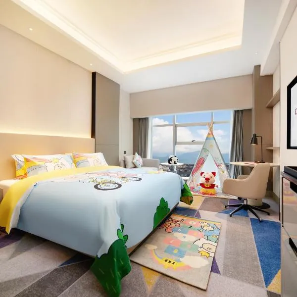 Crowne Plaza Dujiangyan by IHG, hotel in Dujiangyan