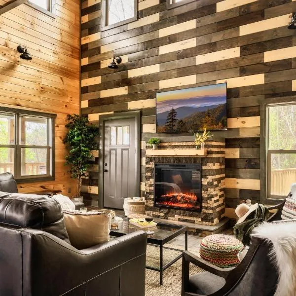 Mountainscape - Brand New Cabin w Views - HotTub - FireTable - PS5 - PoolTable - 3 Pools, hotel in Gatlinburg
