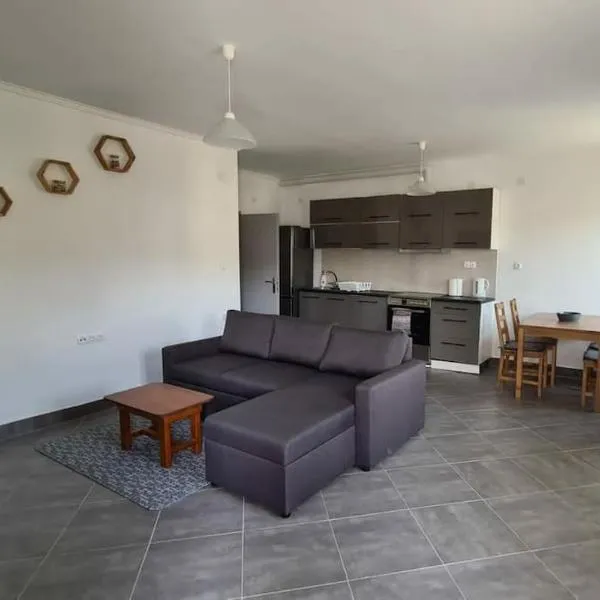 Igoumenitsa Apartment, hotel v destinaci Igumenica