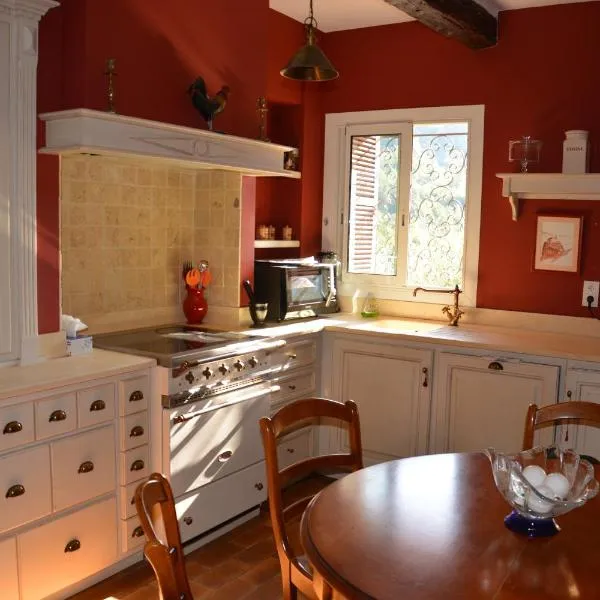 La Maison Vieille, ξενοδοχείο σε Peillon